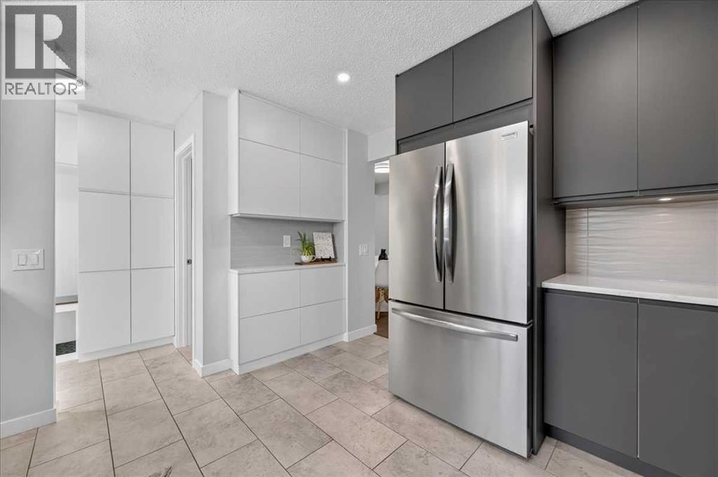 39 Midridge Gardens SE, Calgary, Alberta  T2X 1C4 - Photo 12 - A2333974