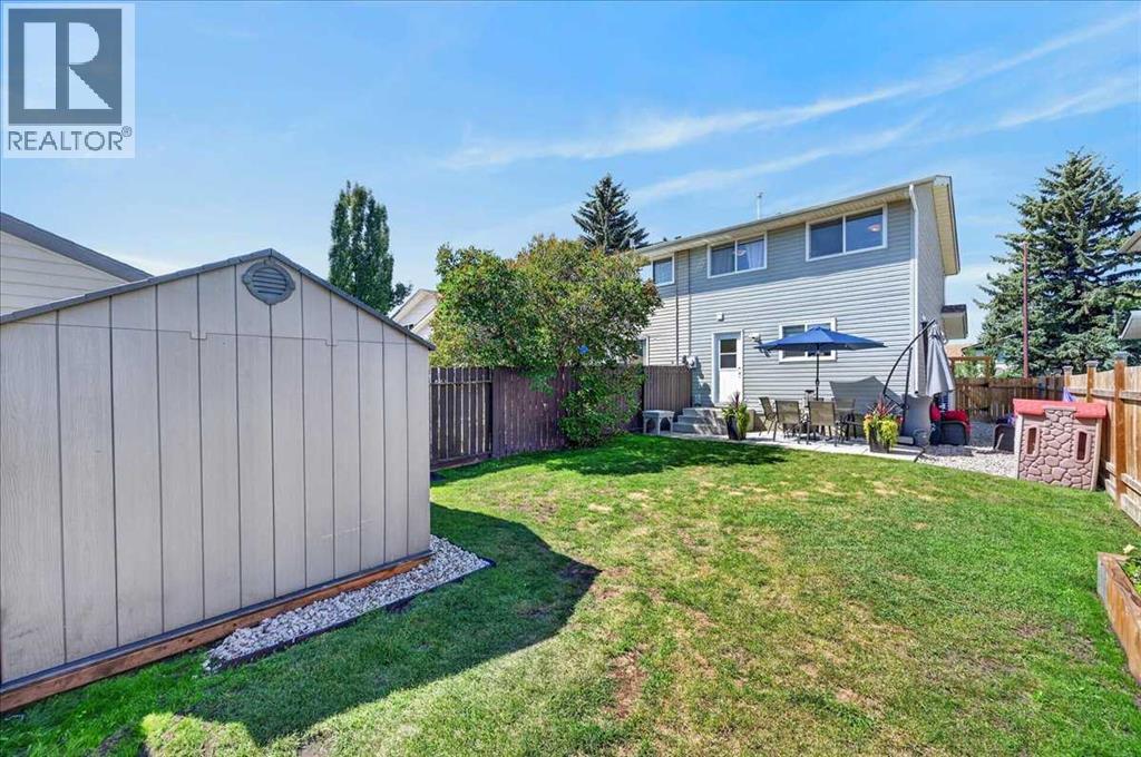 39 Midridge Gardens SE, Calgary, Alberta  T2X 1C4 - Photo 29 - A2333974