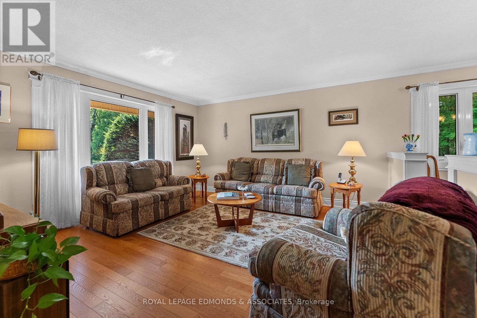 20 Mueller Crescent, Petawawa, Ontario  K8H 3E9 - Photo 11 - X13654320