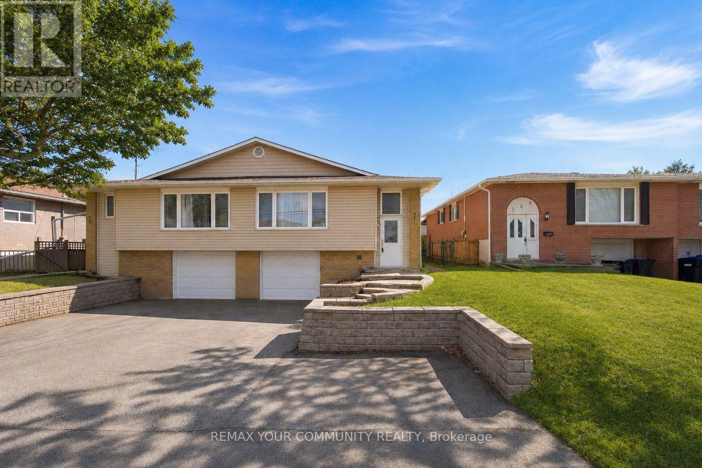 UPPER - 376 AGAR AVENUE, bradford west gwillimbury (bradford), Ontario