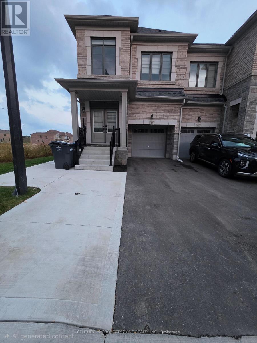 42 Hayrake Street, Brampton, Ontario  L6Z 3M4 - Photo 2 - W13654316