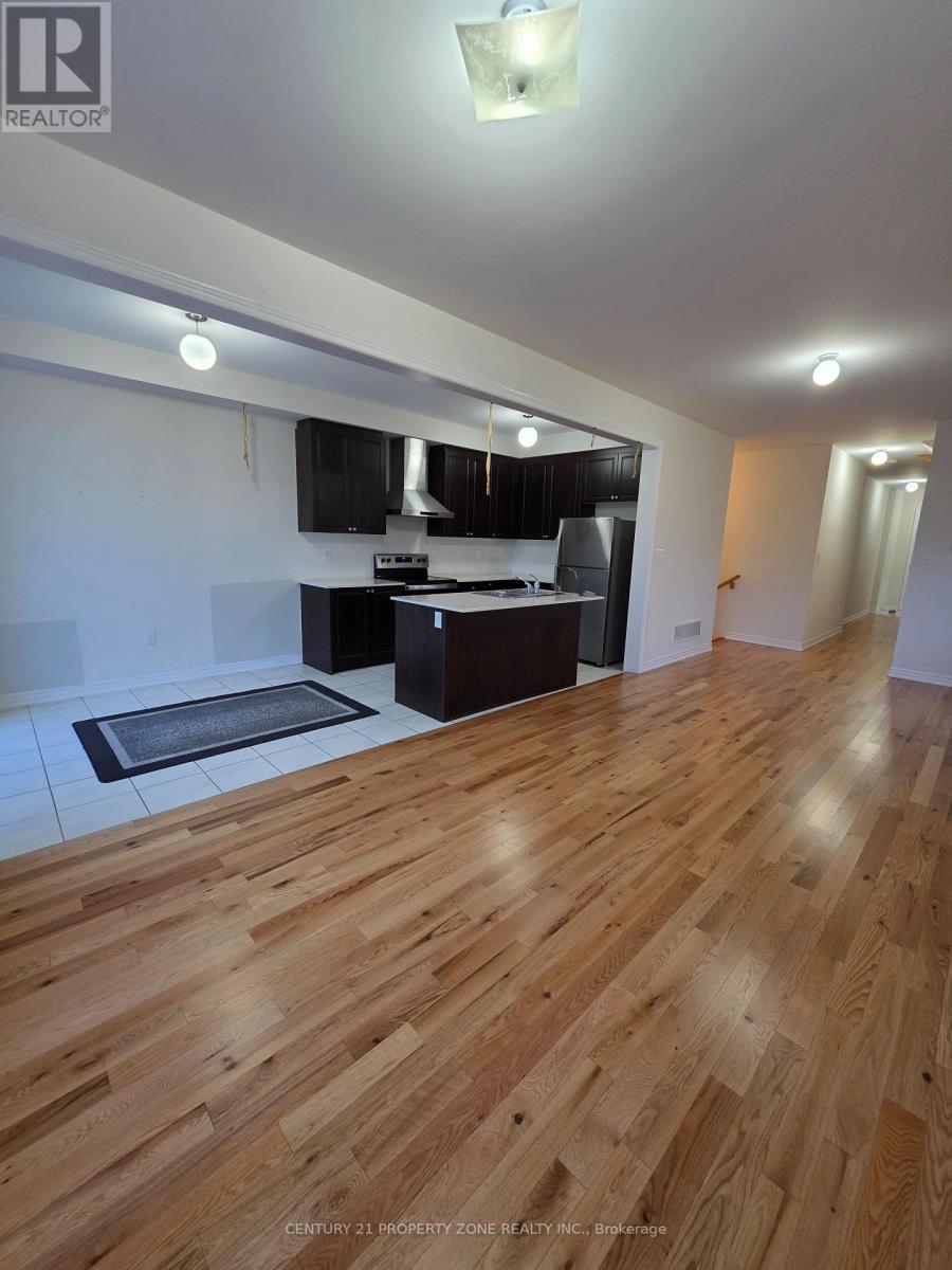 42 Hayrake Street, Brampton, Ontario  L6Z 3M4 - Photo 4 - W13654316
