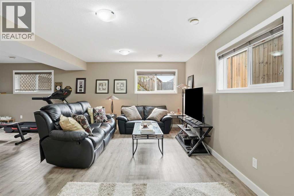 144 Bowman Circle, Sylvan Lake, Alberta  T4S 0H8 - Photo 21 - A2332645