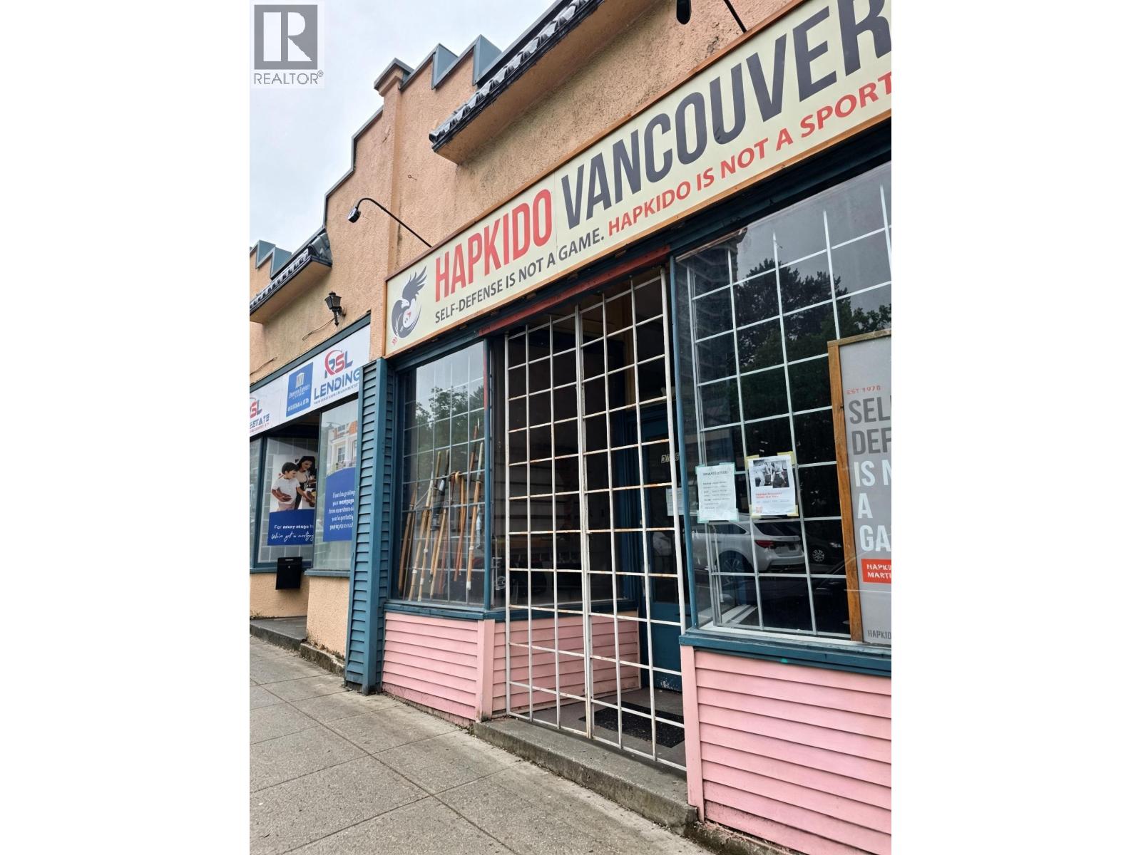 3736 Hastings Street, Burnaby, British Columbia  V5C 2H5 - Photo 2 - C8080381