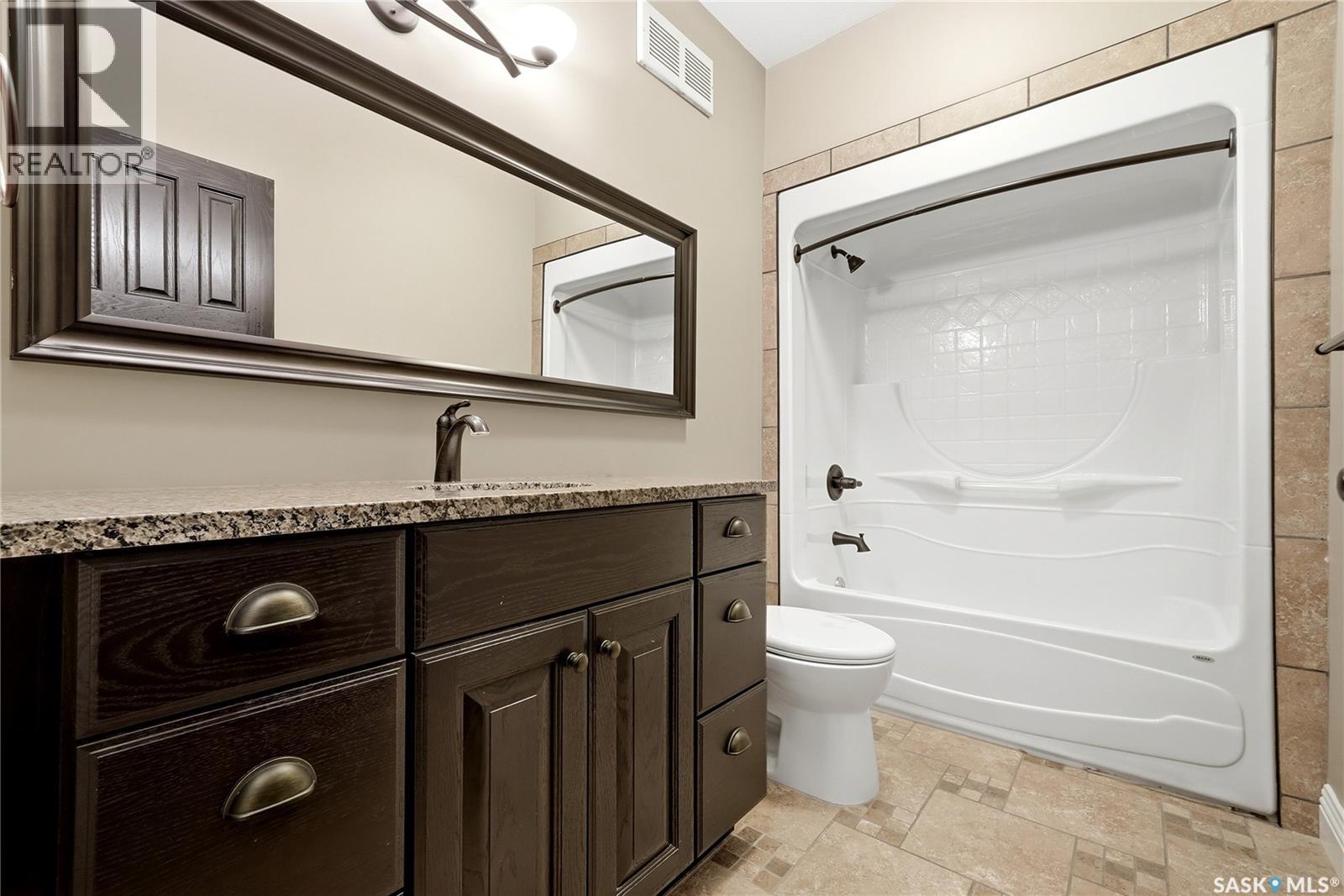 7 Lott Road E, White City, Saskatchewan  S4L 5B1 - Photo 45 - SK045008