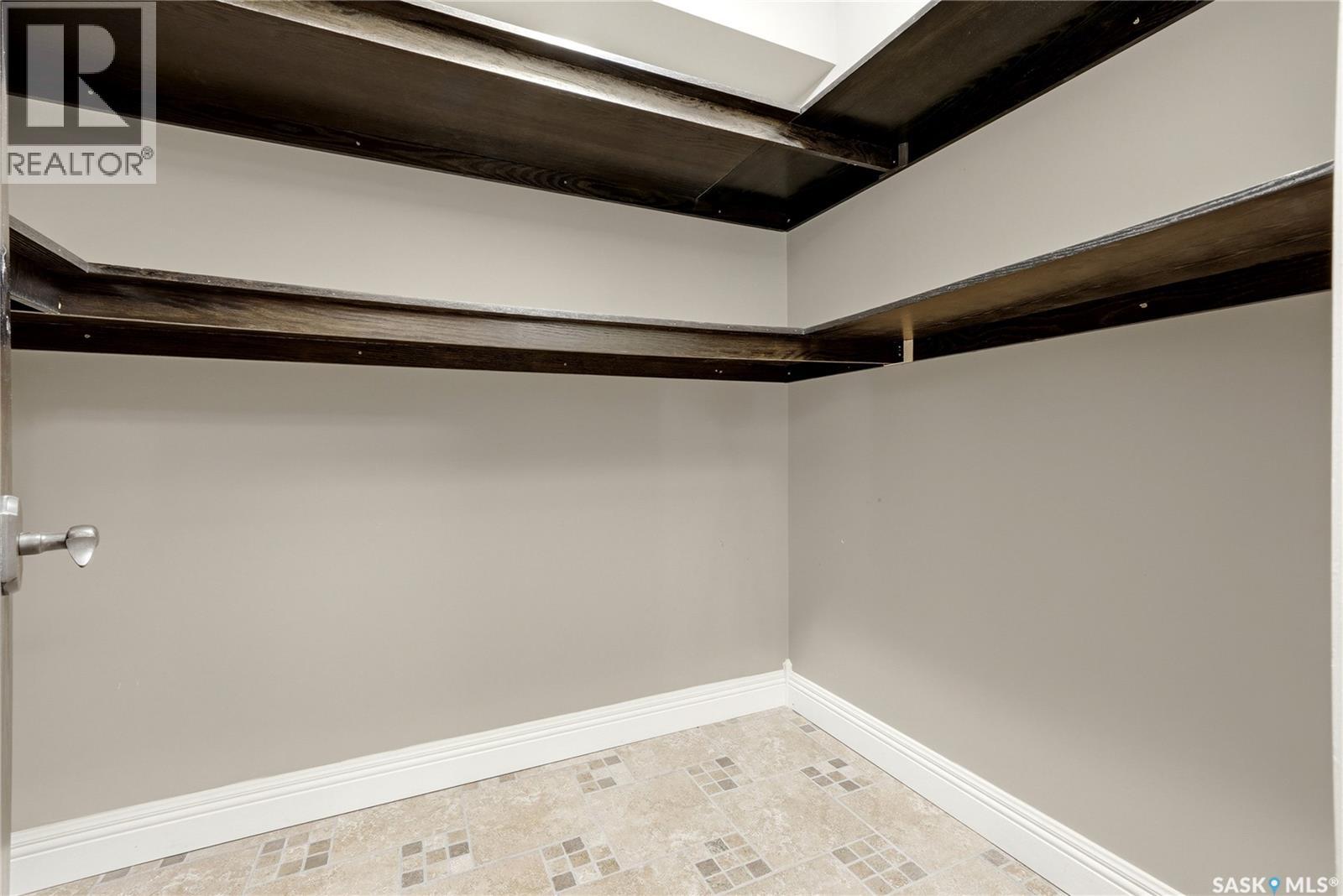 7 Lott Road E, White City, Saskatchewan  S4L 5B1 - Photo 48 - SK045008