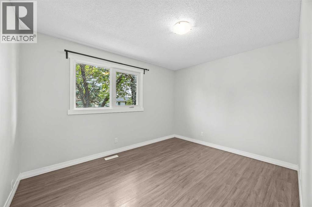 875 Pinecliff Drive NE, Calgary, Alberta  T1Y 3Y3 - Photo 20 - A2335715