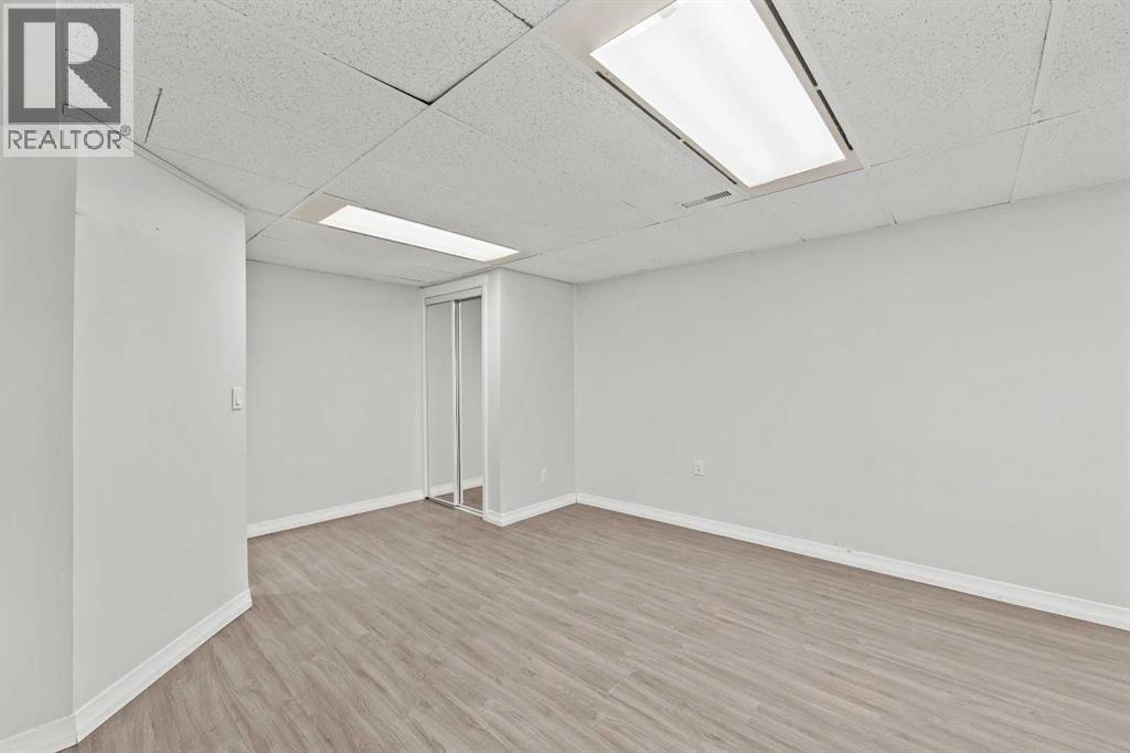 875 Pinecliff Drive NE, Calgary, Alberta  T1Y 3Y3 - Photo 30 - A2335715