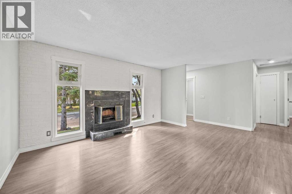 875 Pinecliff Drive NE, Calgary, Alberta  T1Y 3Y3 - Photo 7 - A2335715