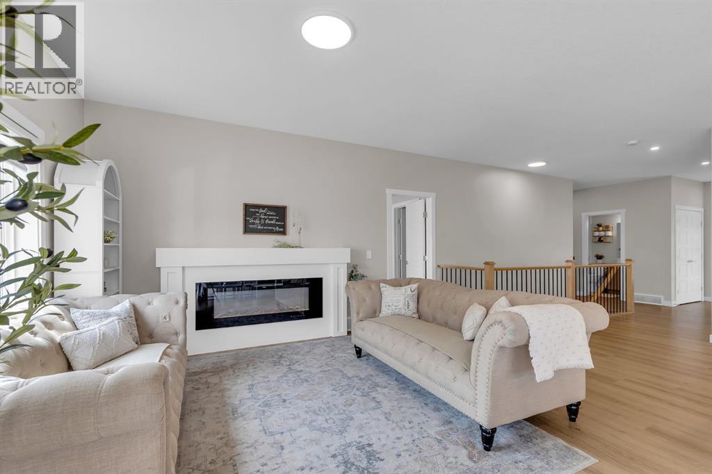315 Monterey Place SE, High River, Alberta  T1V 0H6 - Photo 6 - A2335620