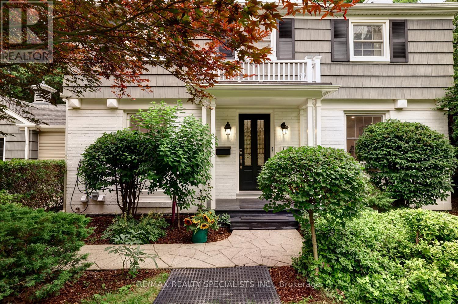 406 Christina Drive, Oakville, Ontario  L6K 1H6 - Photo 4 - W13577056
