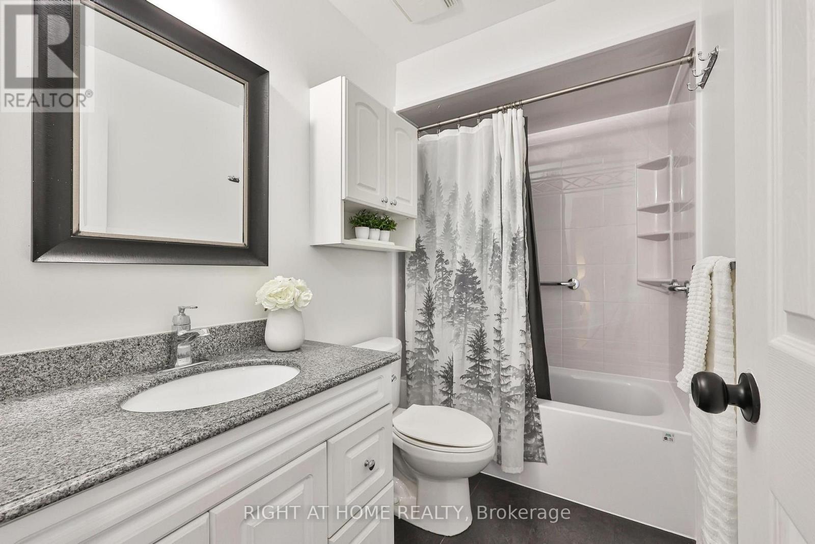 12 Anglers Catch Lane, Brampton, Ontario  L6R 2A5 - Photo 19 - W13648512