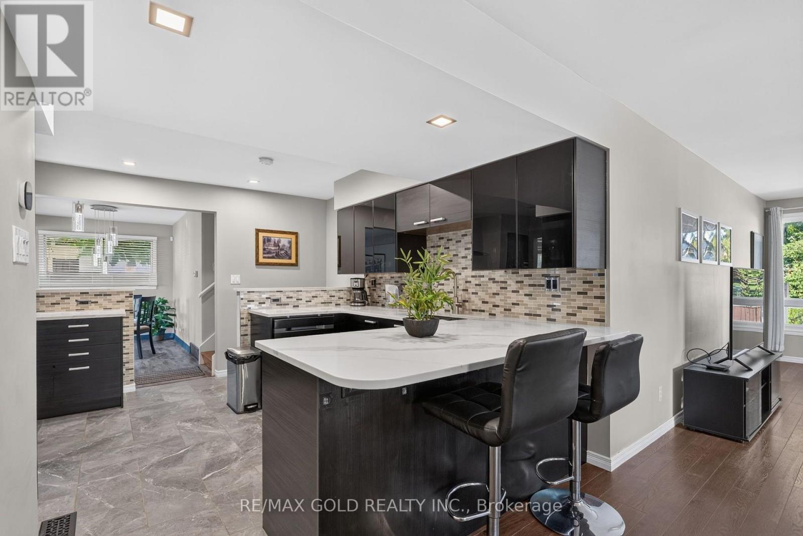 16 Monterey Road, Kitchener, Ontario  N2B 1V3 - Photo 20 - X13635314