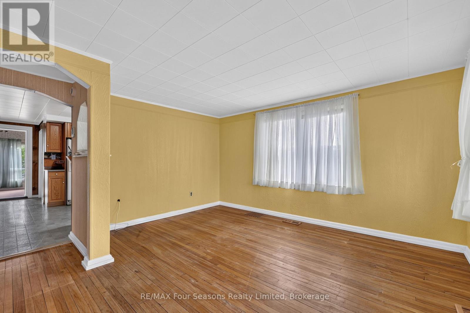 442 Hume Street, Collingwood, Ontario  L9Y 1W6 - Photo 8 - S13654402
