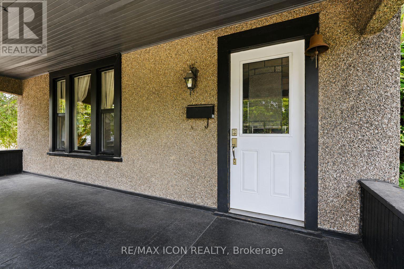 31 Mount Pleasant Avenue, London North, Ontario  N6H 1C8 - Photo 2 - X13654300