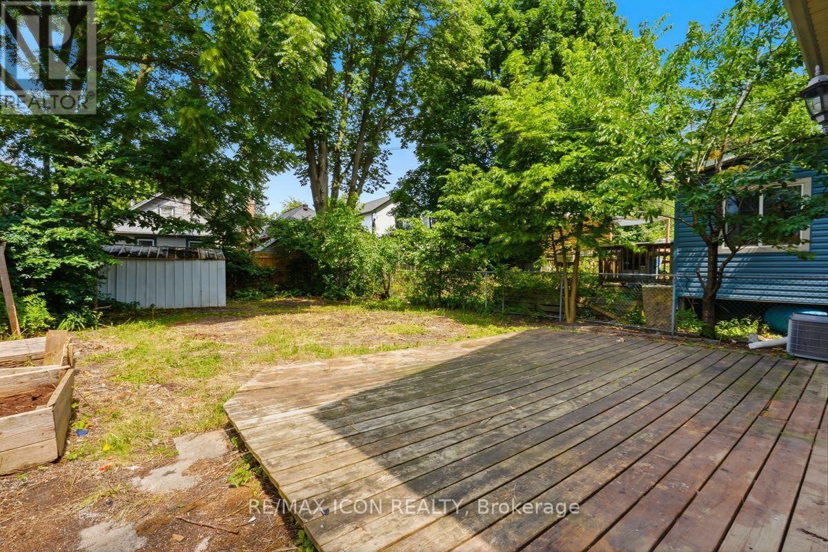 31 Mount Pleasant Avenue, London North, Ontario  N6H 1C8 - Photo 38 - X13654300