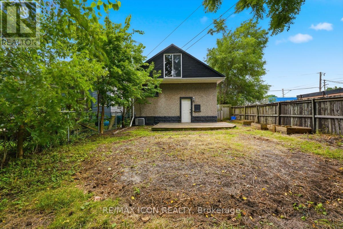 31 Mount Pleasant Avenue, London North, Ontario  N6H 1C8 - Photo 40 - X13654300