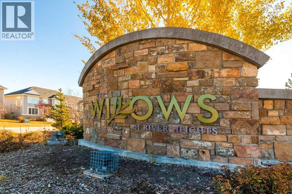 137 Willow Park Park, Cochrane, Alberta  T4C 2N3 - Photo 32 - A2334193