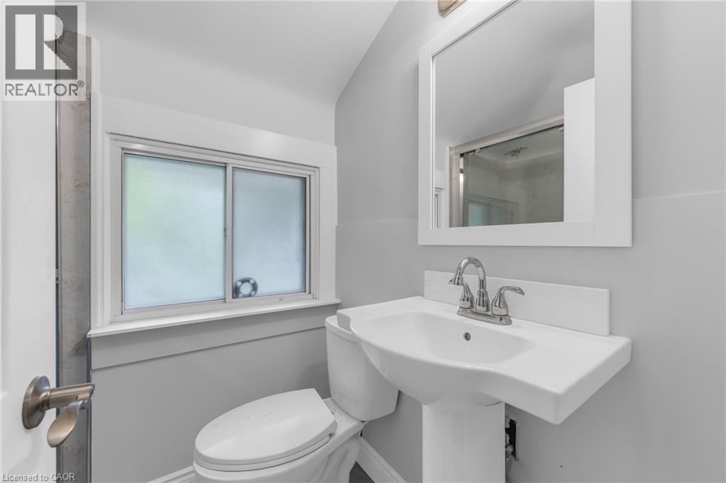 203b Erb Street, Waterloo, Ontario  N2J 1M7 - Photo 14 - 40854394