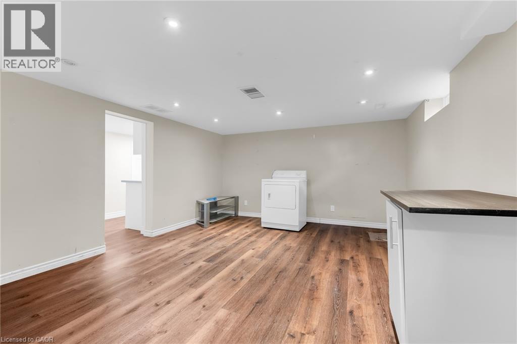 203b Erb Street, Waterloo, Ontario  N2J 1M7 - Photo 22 - 40854394