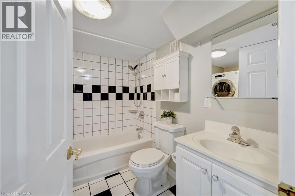 2796 Tallberg Court, Mississauga, Ontario  L5J 1T1 - Photo 34 - 40854349