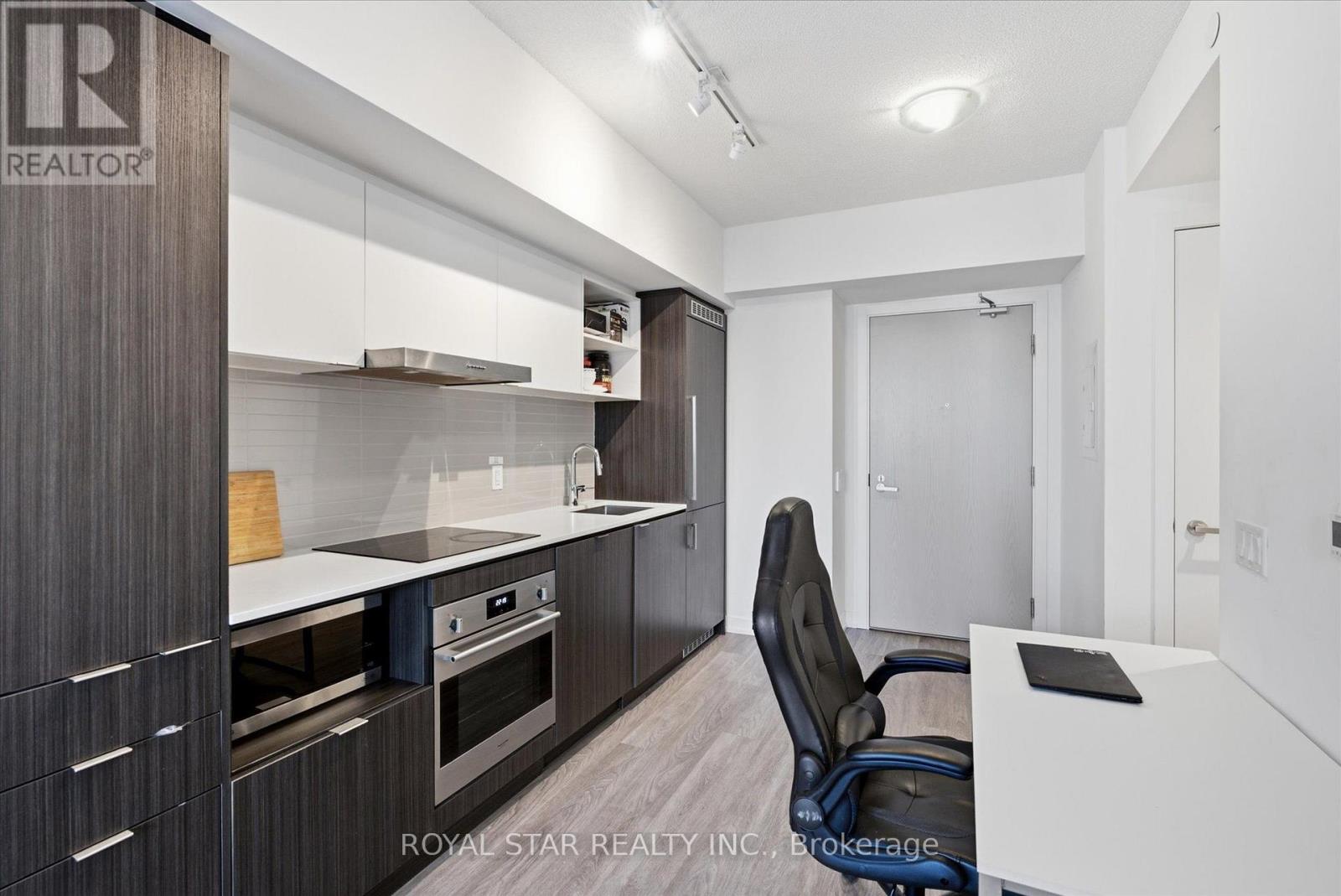 4015 - 55 Cooper Street, Toronto, Ontario M5E 0G1 - Photo 8 - C13654392