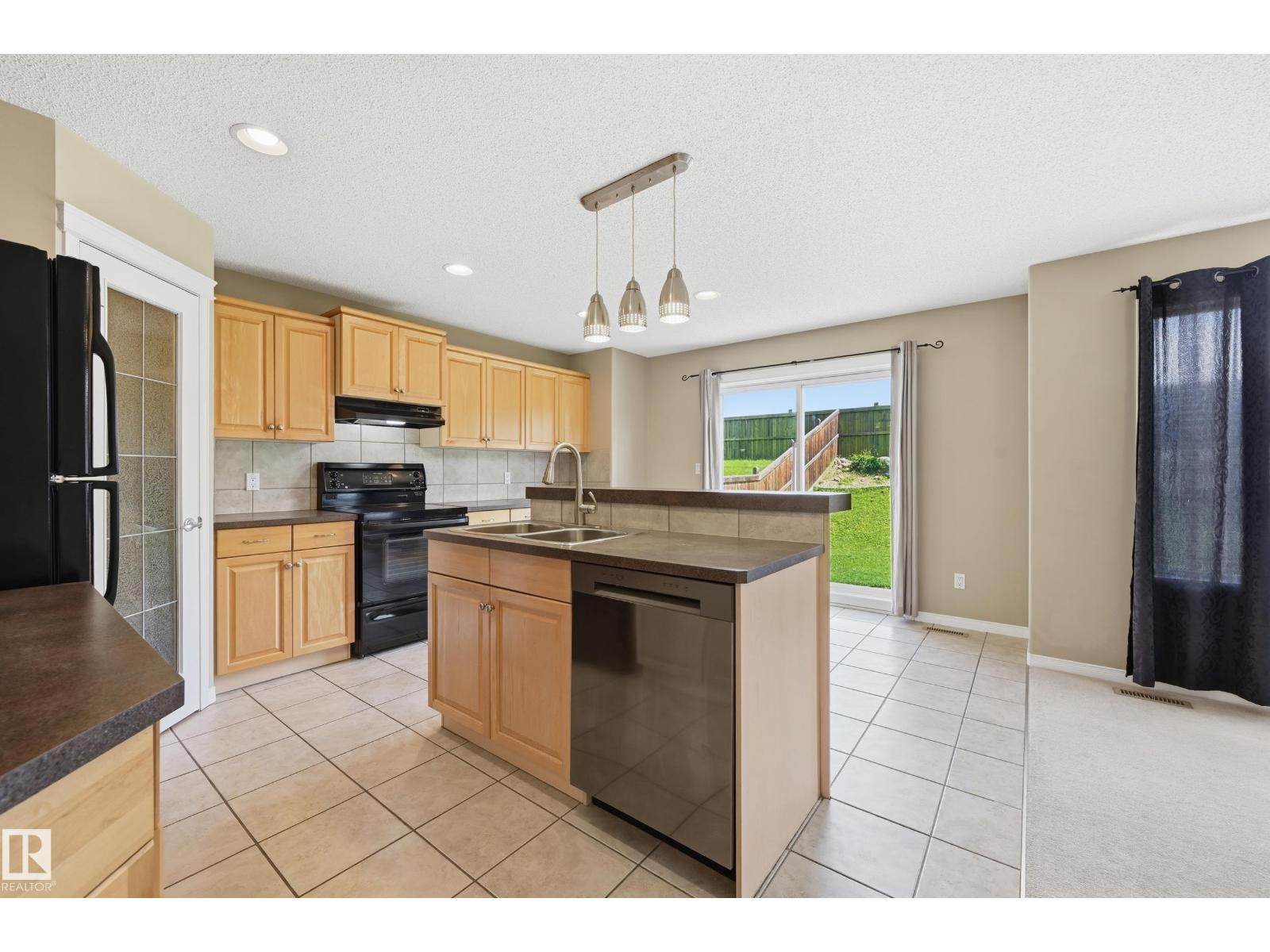458 Hunters Green Gr NW, Edmonton, Alberta  T6R 3C3 - Photo 11 - E4502874
