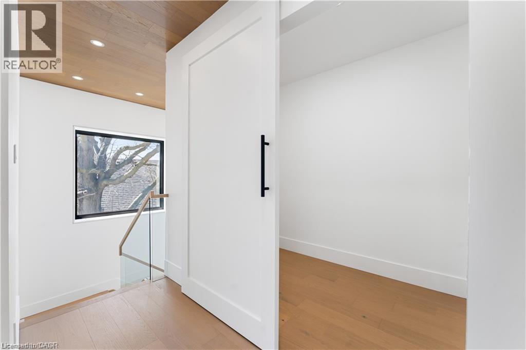 5427 Anthony Place, Burlington, Ontario  L7L 3G9 - Photo 29 - 40850968