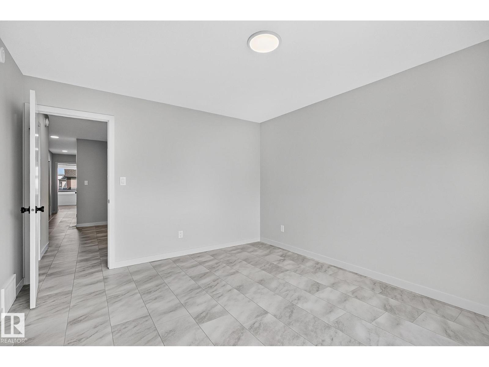 55 Elsinore Pl Nw, Edmonton, Alberta  T5X 0M6 - Photo 31 - E4502564