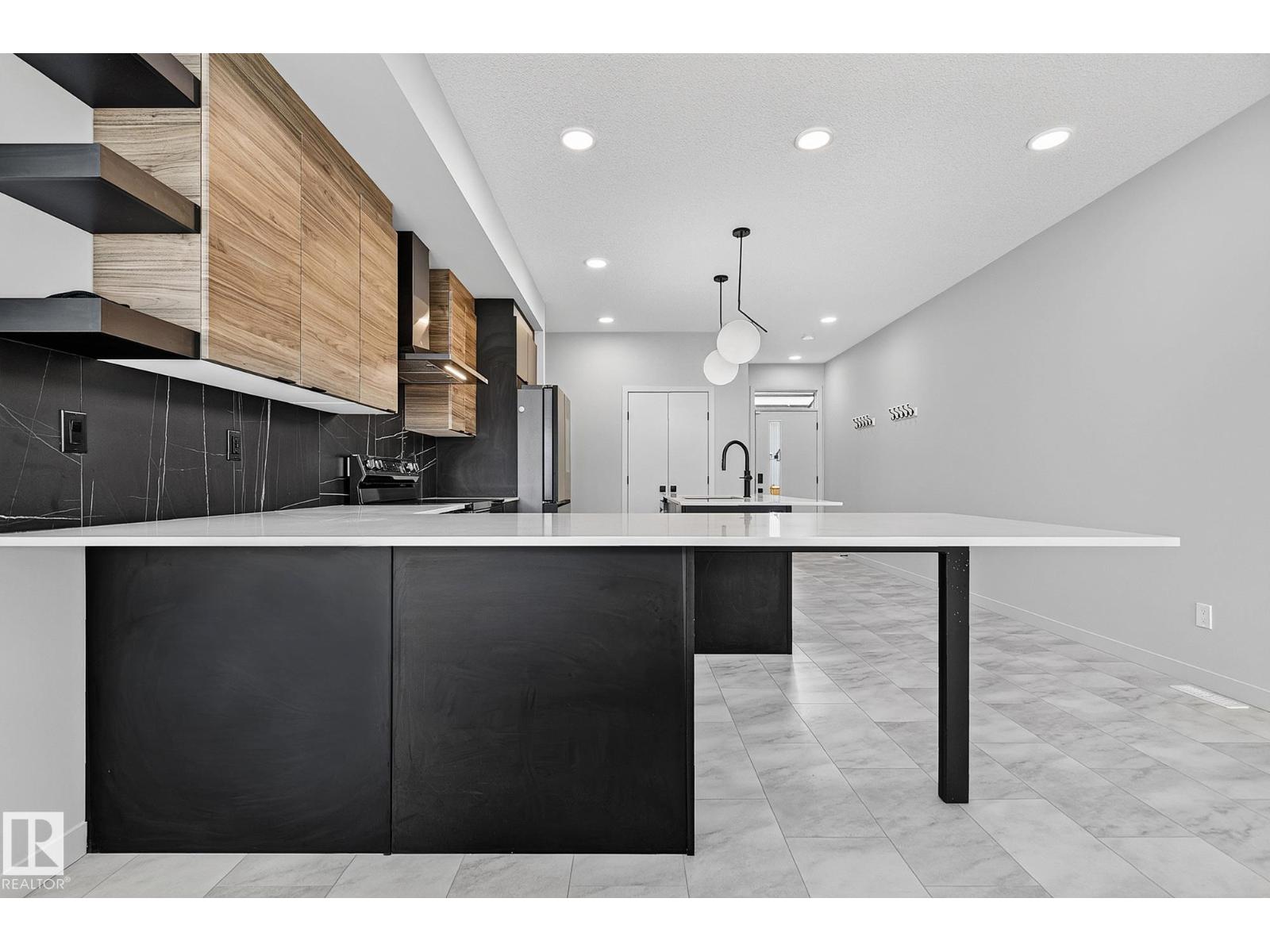 55 Elsinore Pl Nw, Edmonton, Alberta  T5X 0M6 - Photo 20 - E4502564