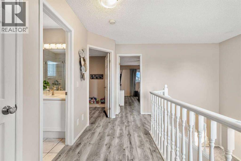 359 Mt Apex Green SE, Calgary, Alberta  T2Z 3B8 - Photo 23 - A2335425