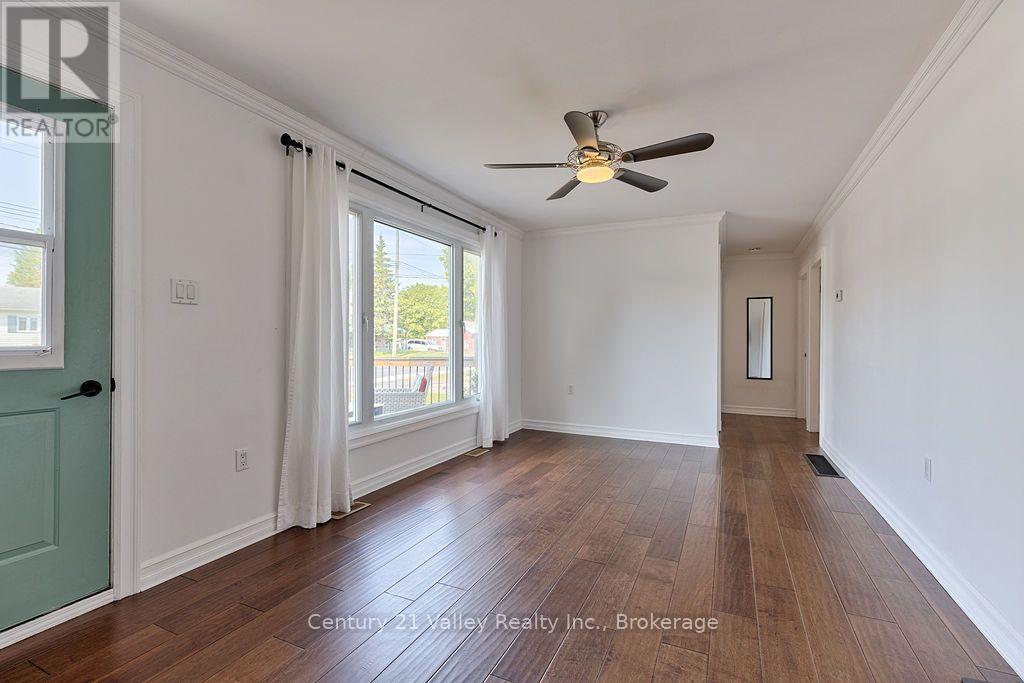 785 Eighth Street, Renfrew, Ontario  K7V 1B5 - Photo 10 - X13654358