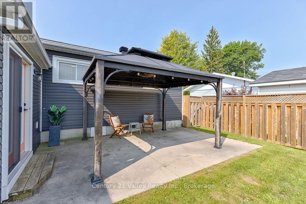 785 Eighth Street, Renfrew, Ontario  K7V 1B5 - Photo 38 - X13654358
