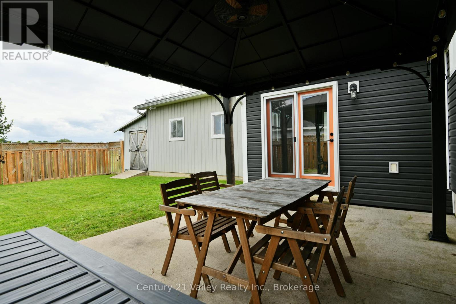 785 Eighth Street, Renfrew, Ontario K7V 1B5 - Photo 6 - X13654358