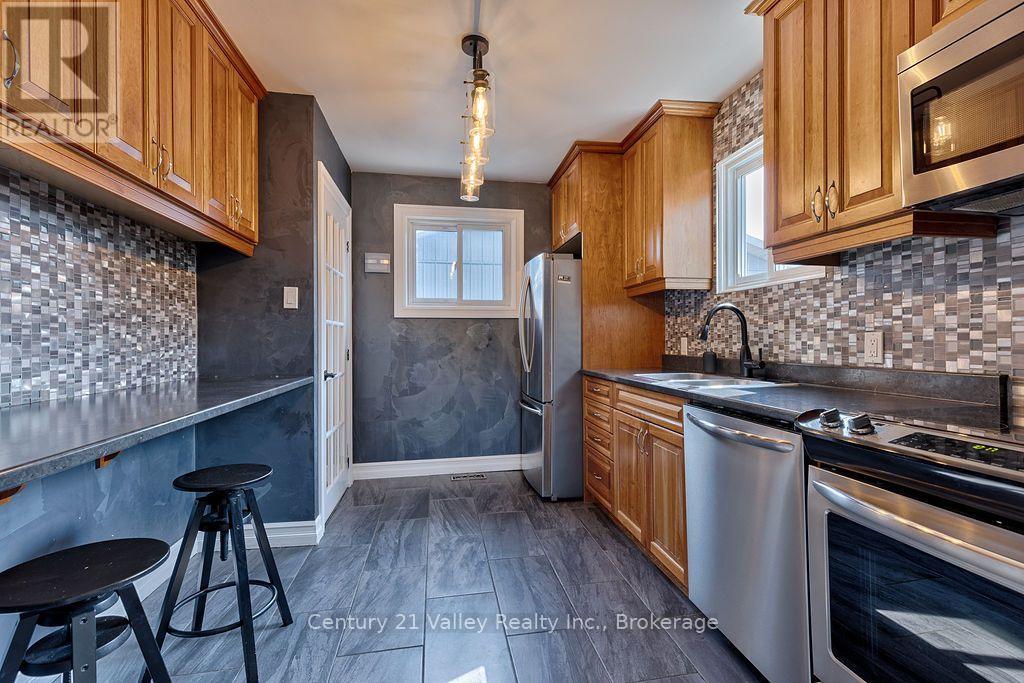 785 Eighth Street, Renfrew, Ontario  K7V 1B5 - Photo 8 - X13654358