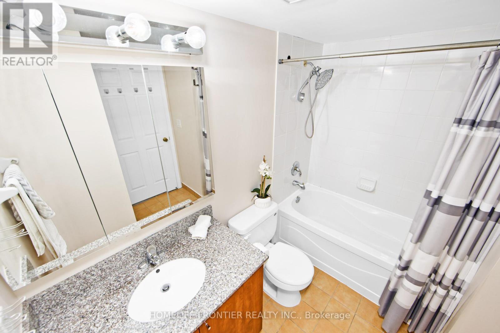 1117 - 185 Oneida Crescent, Richmond Hill, Ontario  L4B 0B1 - Photo 15 - N13654376