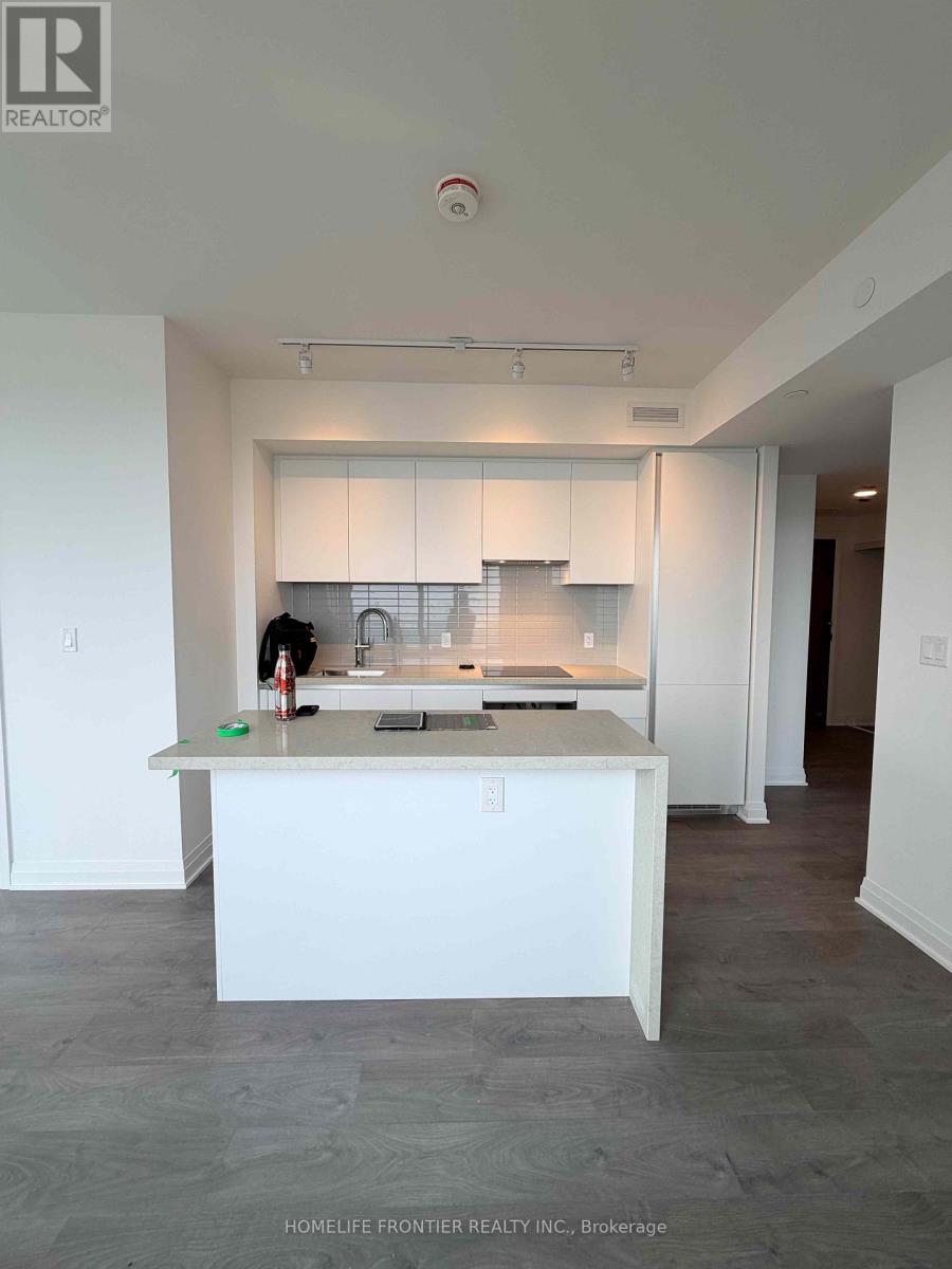 4704 - 4015 The Exchange, Mississauga, Ontario  L5B 0N9 - Photo 8 - W13654336