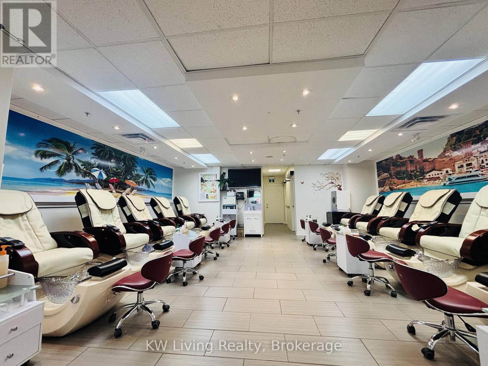 1642 Bloor Street W, Toronto, Ontario  M6P 1A7 - Photo 13 - W13654372