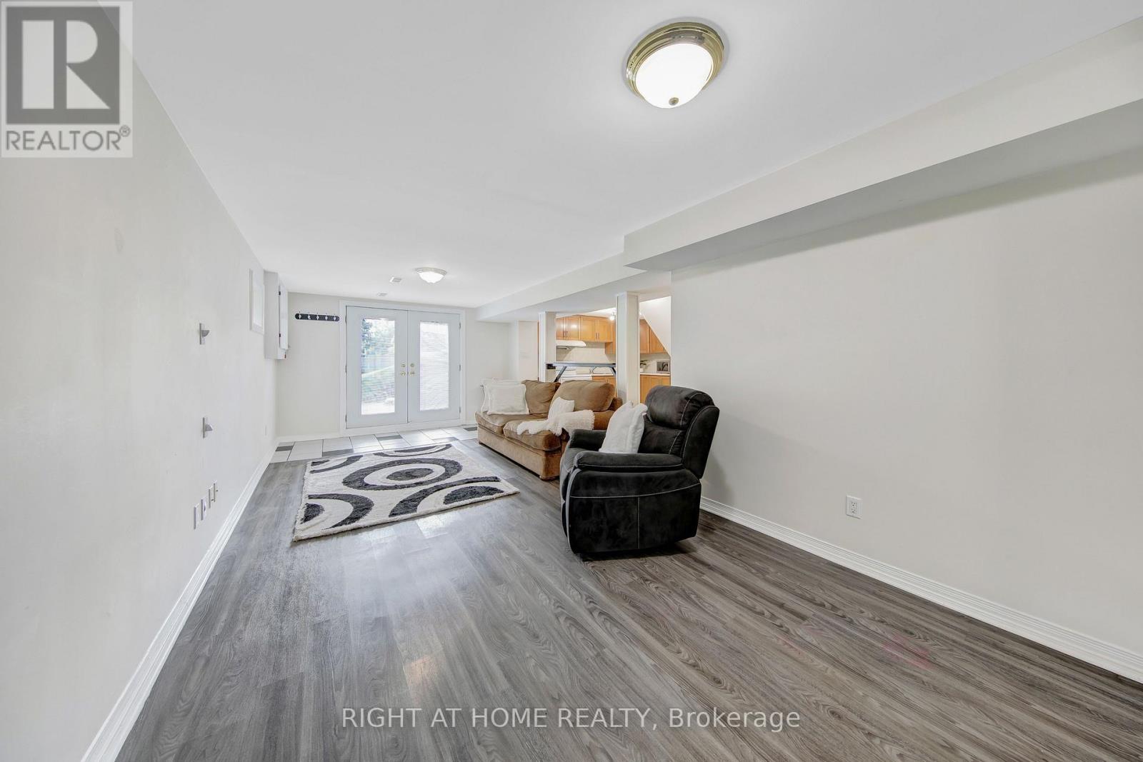 2796 Tallberg Court, Mississauga, Ontario  L5J 1T1 - Photo 32 - W13654406