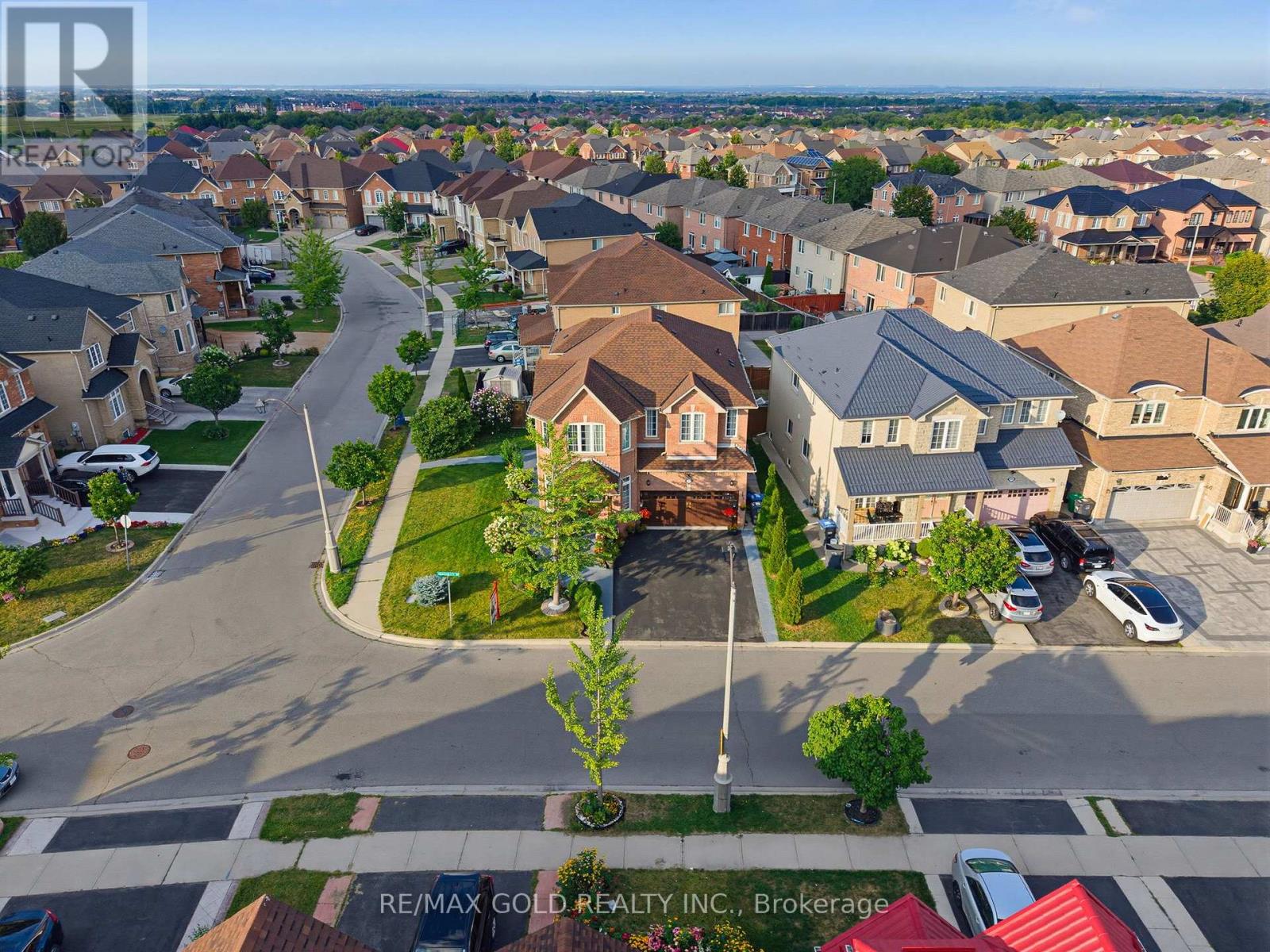 57 QUAILVALLEY DRIVE, Brampton, Ontario