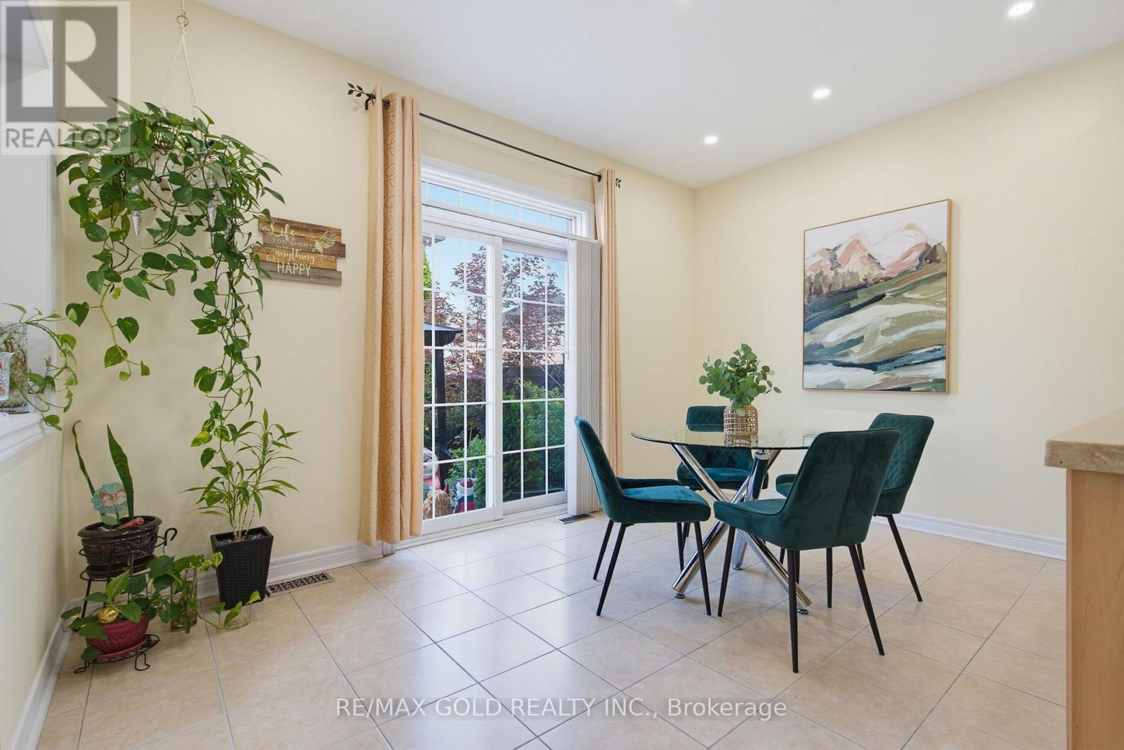 57 Quailvalley Drive, Brampton, Ontario  L6R 0N7 - Photo 13 - W13651846