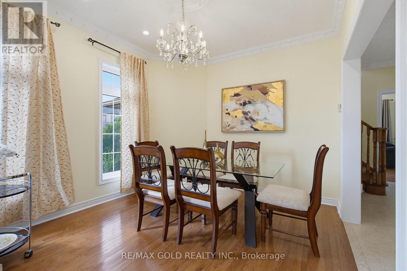 57 Quailvalley Drive, Brampton, Ontario  L6R 0N7 - Photo 8 - W13651846