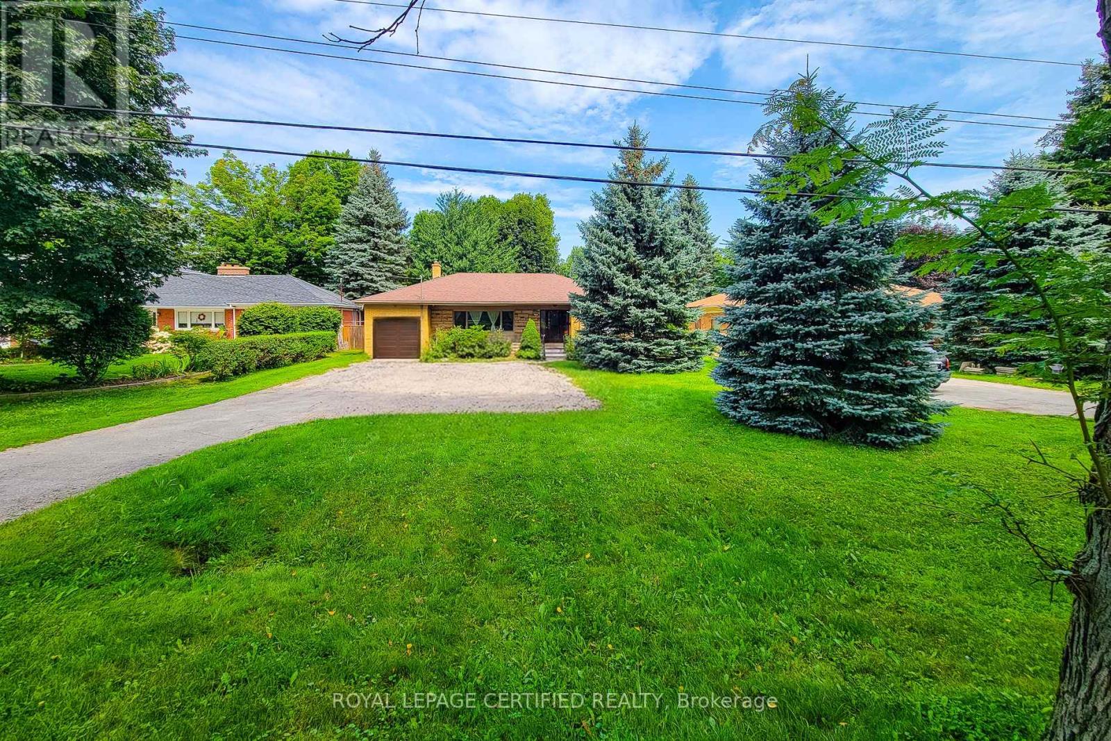55 Garner Road, Hamilton, Ontario  L9G 2J5 - Photo 1 - X13654352