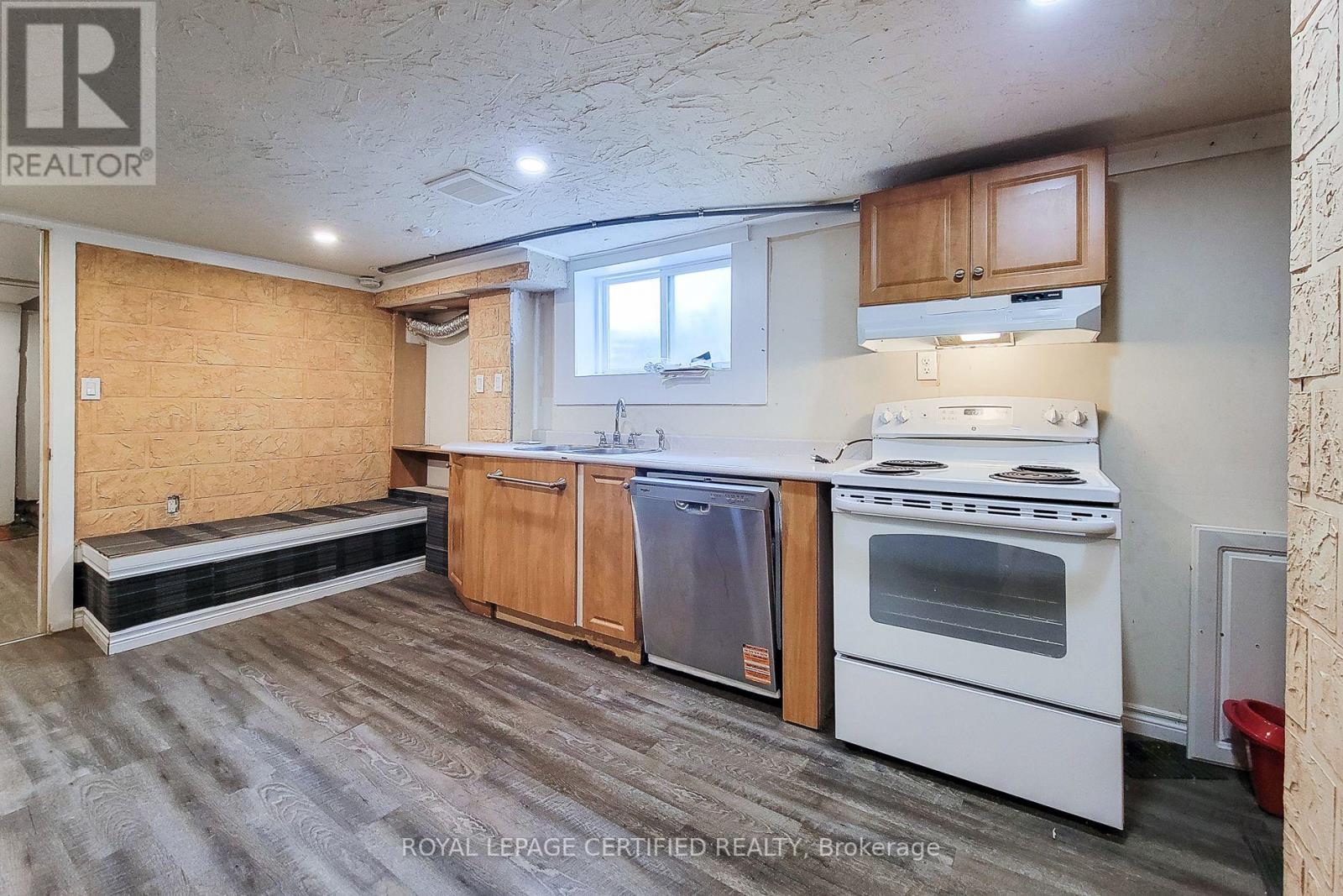 55 Garner Road, Hamilton, Ontario  L9G 2J5 - Photo 25 - X13654352