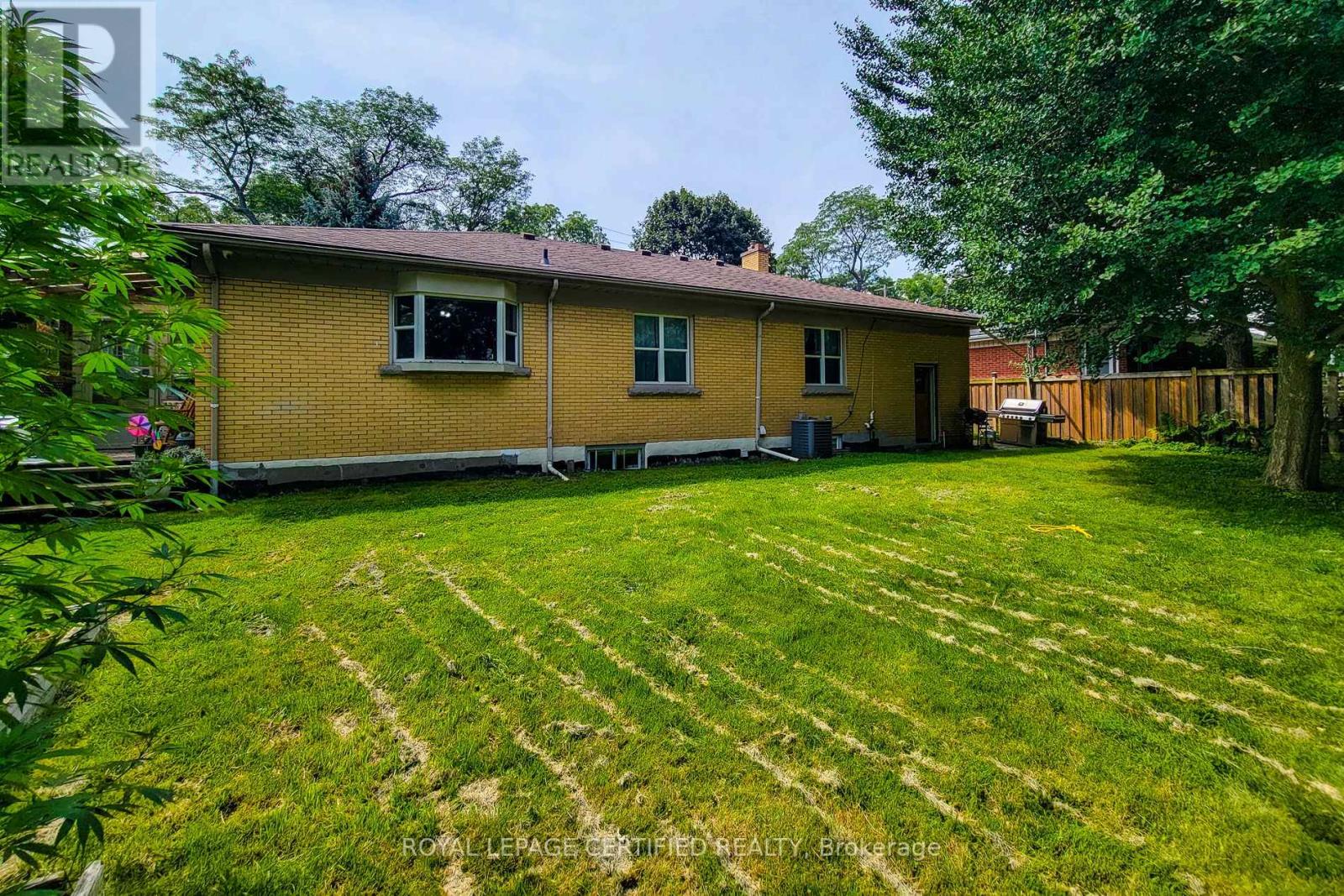 55 Garner Road, Hamilton, Ontario  L9G 2J5 - Photo 36 - X13654352