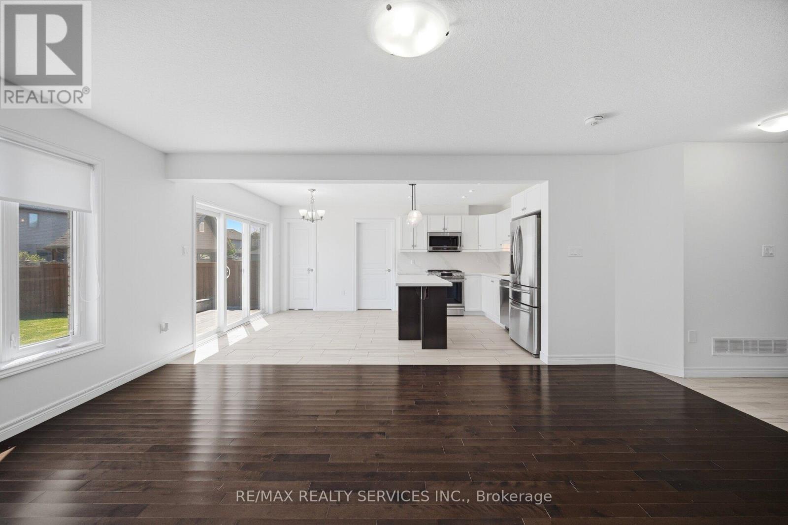 9 Monty Avenue, East Luther Grand Valley, Ontario  L9W 6P1 - Photo 13 - X13654378