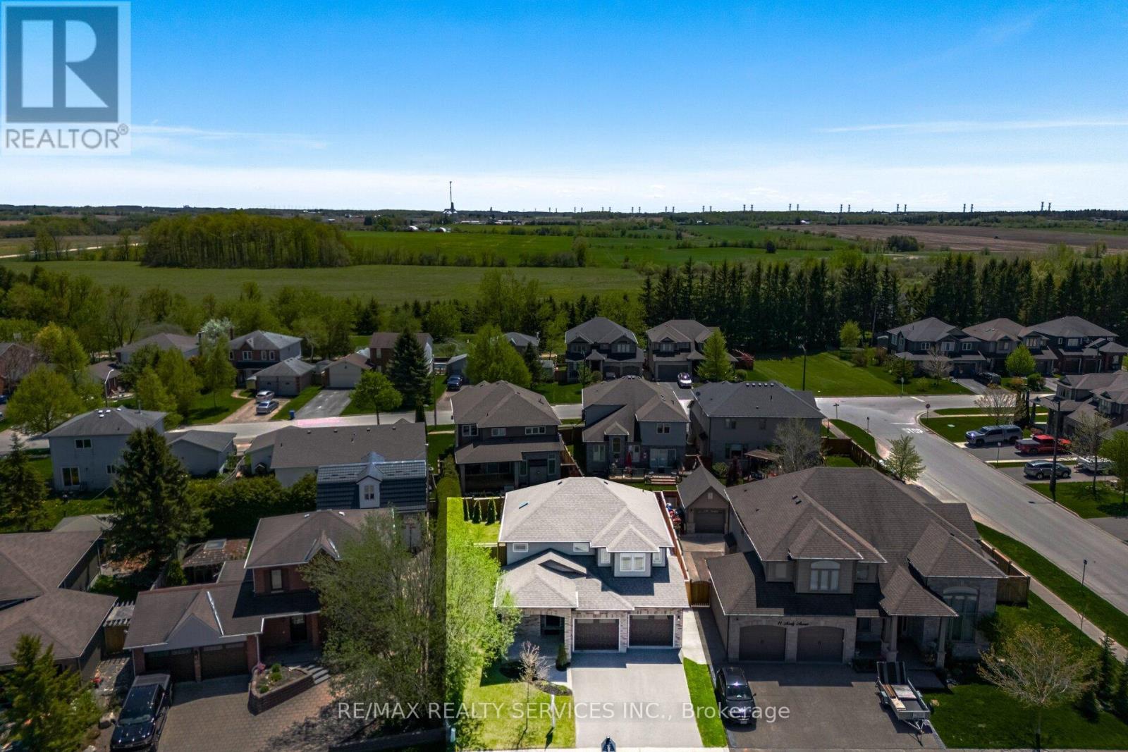 9 Monty Avenue, East Luther Grand Valley, Ontario  L9W 6P1 - Photo 2 - X13654378