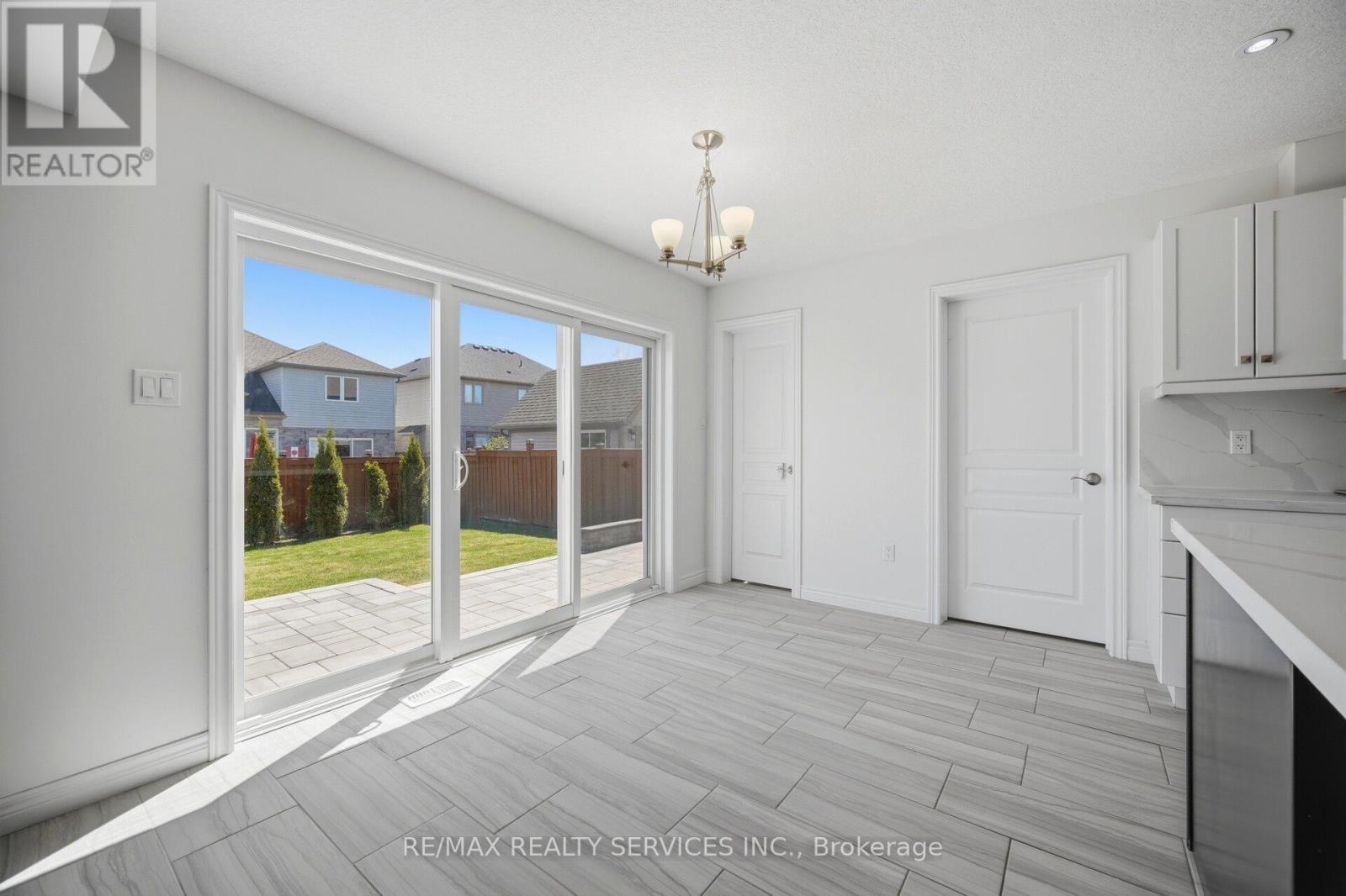 9 Monty Avenue, East Luther Grand Valley, Ontario  L9W 6P1 - Photo 23 - X13654378