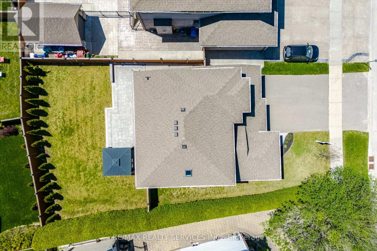 9 Monty Avenue, East Luther Grand Valley, Ontario  L9W 6P1 - Photo 3 - X13654378