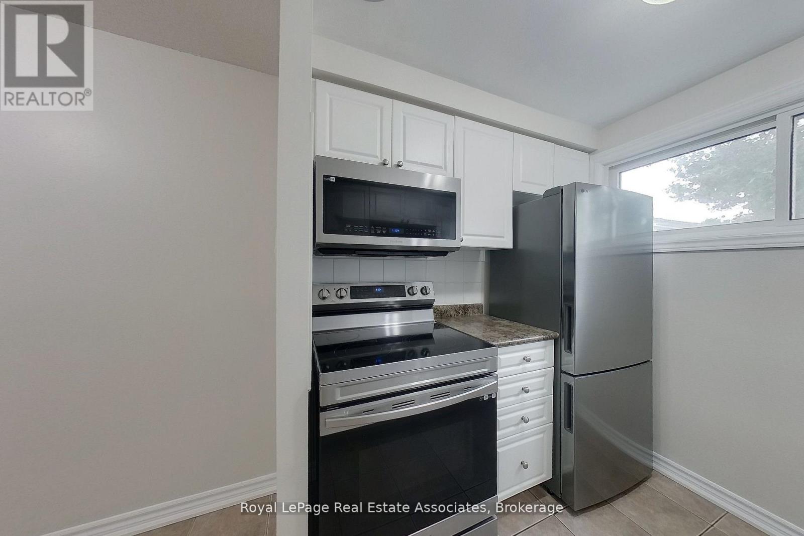 30 - 35 Breckenridge Drive, Kitchener, Ontario  N2B 3H5 - Photo 22 - X13654410